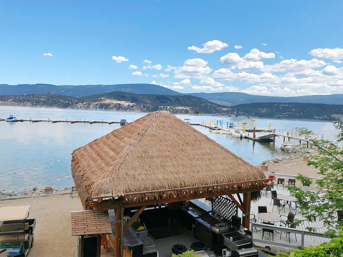 Cozystay Signature Lake Okanagan Resort Kelowna Exteriör bild